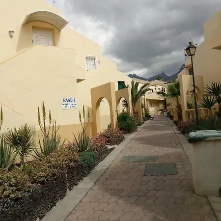 Luminoso Mareverde アデヘ